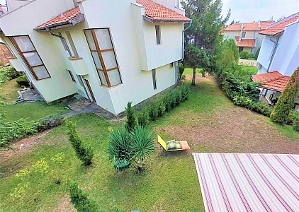 Новый таунхаус с большой лужайкой в отличном комплексе . Foto 27