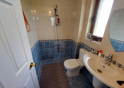 Новый таунхаус с большой лужайкой в отличном комплексе . Foto 26