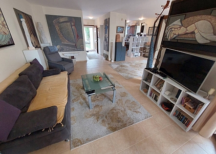 Новый таунхаус с большой лужайкой в отличном комплексе . Foto 13