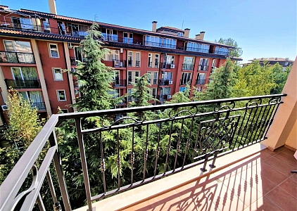 Красивая двухкомнатная квартира в пешей доступности к морю. Фото 18