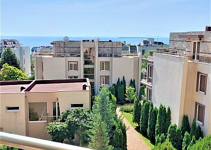 Geräumige Zweizimmerwohnung 150 Meter vom Meer entfernt. Foto 32