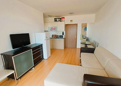 Vynikající dvoupokojový byt ve velkém rodinném komplexu. Foto 9 Vynikající dvoupokojový byt ve velkém rodinném komplexu. Foto 9