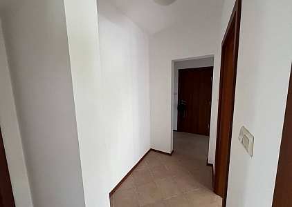 Velký byt v dobrém komplexu. Foto 10