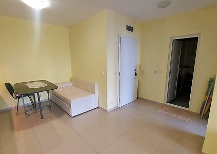 Einzimmerwohnung in Pomorie, 150 Meter vom Strand entfernt. Foto 4