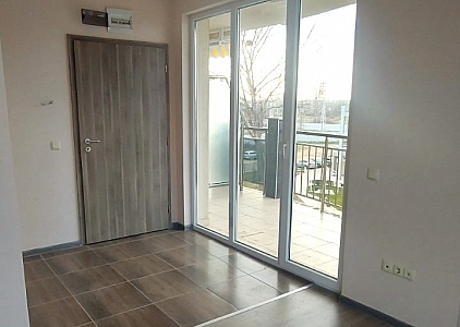 Kawalerka w pięknym kompleksie na wybrzeżu . Zdjęcie 4