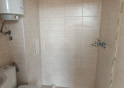 Kawalerka w pięknym kompleksie na wybrzeżu . Zdjęcie 7