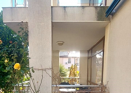 Prostorný byt s 1 ložnicí (vlastně dvěma) v komplexu Sun City 1. Foto 8