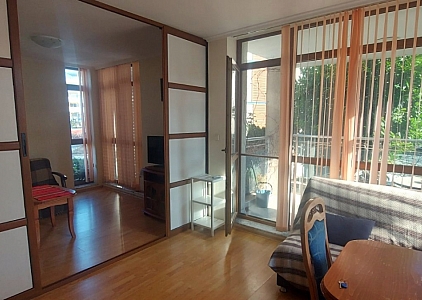 Prostorný byt s 1 ložnicí (vlastně dvěma) v komplexu Sun City 1. Foto 12