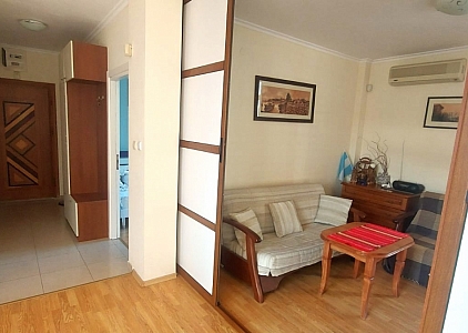 Prostorný byt s 1 ložnicí (vlastně dvěma) v komplexu Sun City 1. Foto 15