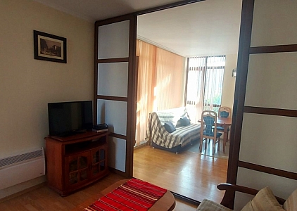 Prostorný byt s 1 ložnicí (vlastně dvěma) v komplexu Sun City 1. Foto 18