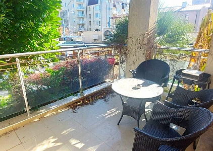 Prostorný byt s 1 ložnicí (vlastně dvěma) v komplexu Sun City 1. Foto 7