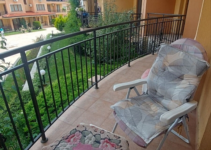 Dvoupokojový apartmán s výhledem na bazén v luxusním komplexu. Foto 10 Dvoupokojový apartmán s výhledem na bazén v luxusním komplexu. Foto 10