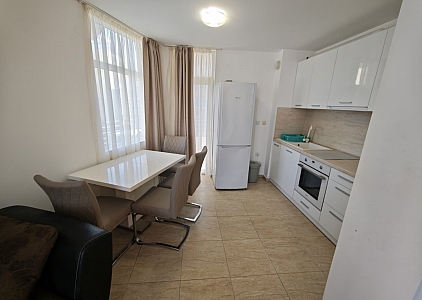 Large apartment with a pool view in a residential complex. Photo 11 Large apartment with a pool view in a residential complex. Photo 11
