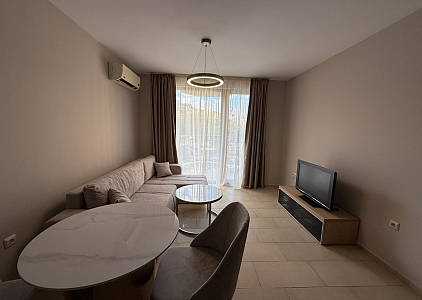 Квартира с видом на бассейн в премиальном комплексе. Фото 9