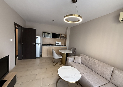 Квартира с видом на бассейн в премиальном комплексе. Фото 10