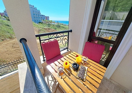 Wunderschöne neue Wohnung in erster Reihe. Foto 2