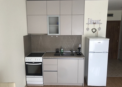 Ausgezeichnetes Studio-Apartment in einer Anlage mit niedrigen Nebenkosten. Foto 2