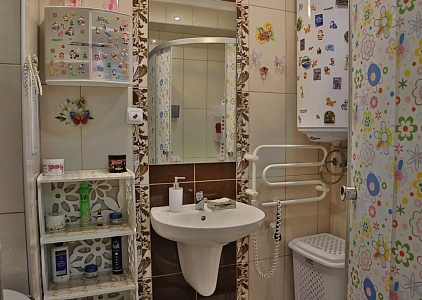 Dreizimmerwohnung in einer schönen kleinen Anlage. Foto 13