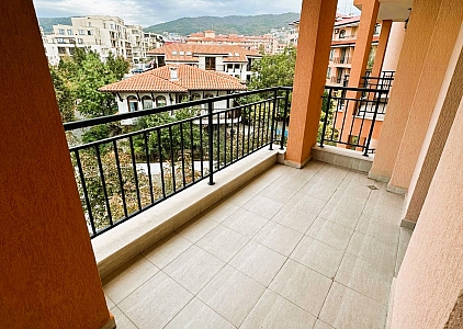 Duży apartament z bocznym widokiem na morze w doskonałym kompleksie 200 metrów od plaży. Zdjęcie 7