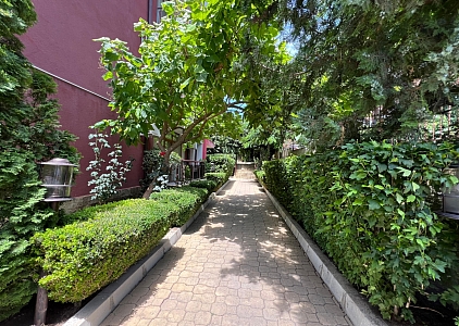 Просторная трехкомнатная квартира с панорамной террасой в 200 метрах от моря. Фото 14 Просторная трехкомнатная квартира с панорамной террасой в 200 метрах от моря. Фото 14