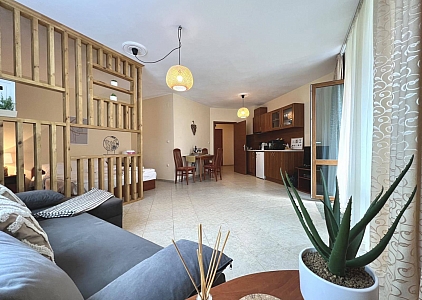 Bardzo duże studio 100 metrów od plaży w pobliżu Nesebyru. Zdjęcie 7