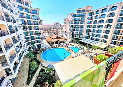 Przestronne studio z pięknym widokiem na basen. Zdjęcie 8