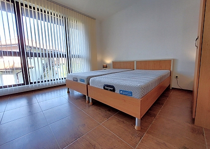 Prostorný městský dům s trávníkem ve velkém komplexu . Foto 9 Prostorný městský dům s trávníkem ve velkém komplexu . Foto 9