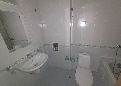 Velký byt v krásném komplexu za skvělou cenu. Foto 13 Velký byt v krásném komplexu za skvělou cenu. Foto 13