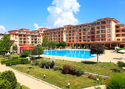 Spacious apartment with sea view in a large complex. Photo 1 Spacious apartment with sea view in a large complex. Photo 1