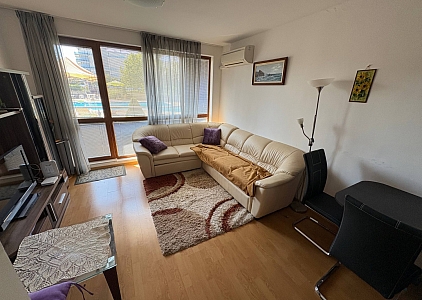 Apartment with pool view in a small residential complex. Photo 2 Apartment with pool view in a small residential complex. Photo 2