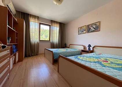 Prostorný třípokojový byt s úžasným výhledem na první pobřeží. Foto 7 Prostorný třípokojový byt s úžasným výhledem na první pobřeží. Foto 7
