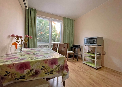  Квартира с 2 спальнями в комплексе Мессембрия Палас. Фото 10