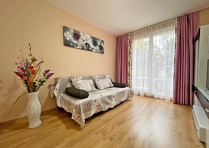  Квартира с 2 спальнями в комплексе Мессембрия Палас. Фото 1