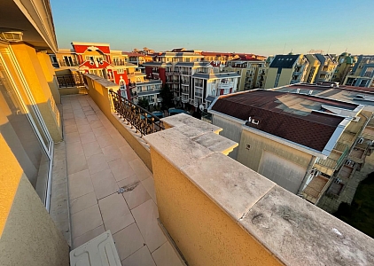 Небольшая трехкомнатная квартира в красивом комплексе . Фото 8