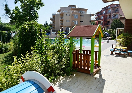 Bezugsfertige Wohnung im Zentrum von Ravda. Foto 3