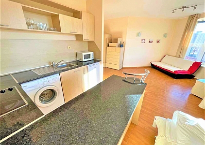 Spacious studio in a closed residential complex 100 meters from the sea. Photo 4 Spacious studio in a closed residential complex 100 meters from the sea. Photo 4