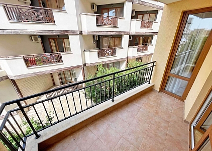 Простора двокімнатна квартира за 250 метрів від моря. Фото 7 Простора двокімнатна квартира за 250 метрів від моря. Фото 7