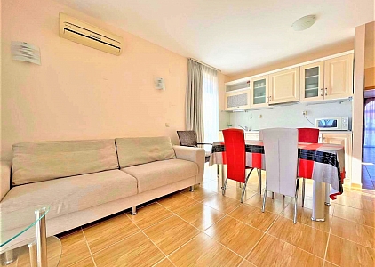 Красива трикімнатна квартира за 250 метрів від моря.. Фото 9 Красива трикімнатна квартира за 250 метрів від моря.. Фото 9