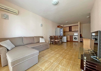 Простора двокімнатна квартира за 250 метрів від моря. Фото 11 Простора двокімнатна квартира за 250 метрів від моря. Фото 11