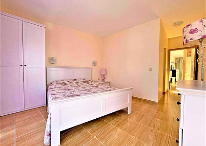 Красива трикімнатна квартира за 250 метрів від моря.. Фото 14 Красива трикімнатна квартира за 250 метрів від моря.. Фото 14