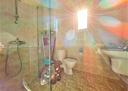 Красива трикімнатна квартира за 250 метрів від моря.. Фото 16 Красива трикімнатна квартира за 250 метрів від моря.. Фото 16