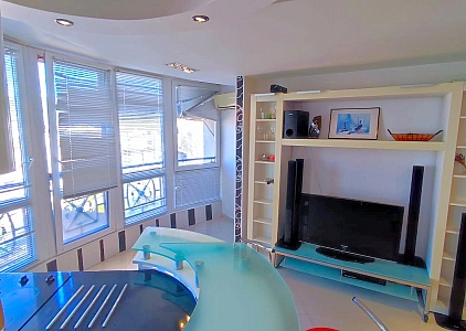 Просторная квартира в хорошем комплексе. Фото 13