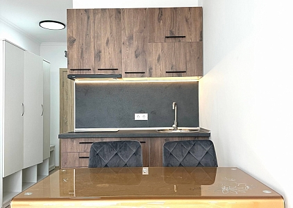 Studio s výhledem na moře v super komplexu. Foto 12