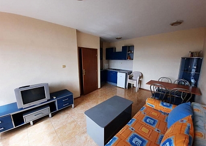 Spacious two-room apartment 350 meters from the sea!. Photo 9