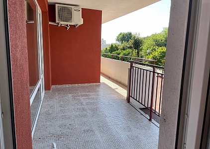 Große Wohnung mit zwei Schlafzimmern in einem Komplex in der ersten Reihe. Foto 16 Große Wohnung mit zwei Schlafzimmern in einem Komplex in der ersten Reihe. Foto 16