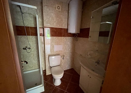 Große Wohnung mit zwei Schlafzimmern in einem Komplex in der ersten Reihe. Foto 20 Große Wohnung mit zwei Schlafzimmern in einem Komplex in der ersten Reihe. Foto 20