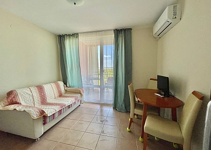 Three-room apartment in a large complex. Photo 5 Three-room apartment in a large complex. Photo 5