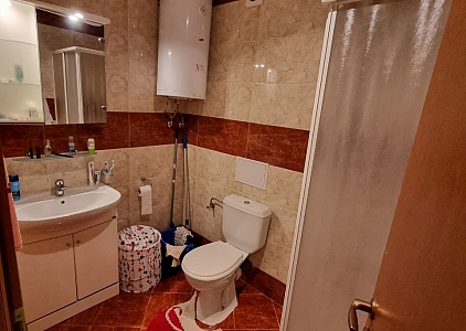 Geräumige Wohnung mit einem Schlafzimmer in der ersten Zeile. Foto 22 Geräumige Wohnung mit einem Schlafzimmer in der ersten Zeile. Foto 22