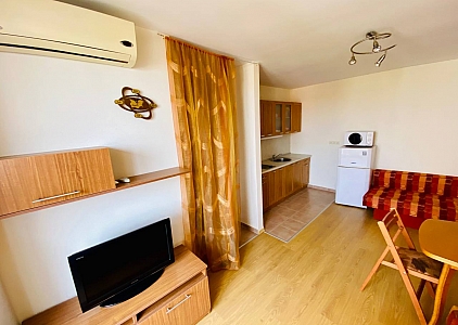 One bedroom apartment in a beautiful large complex. Photo 9 One bedroom apartment in a beautiful large complex. Photo 9