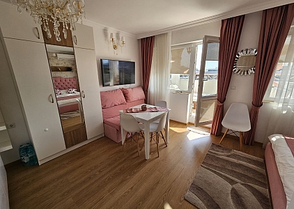 Wunderschönes Studio mit großer Terrasse in einer Luxusanlage. Foto 11